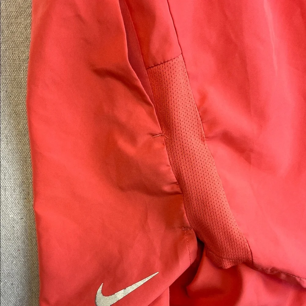 Nike Dri-FIT Running Shorts Women’s Medium Coral Pink Athletic Activewear